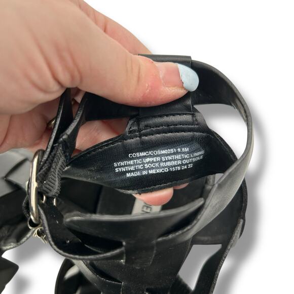 Steve Madden Black Chunky Strappy Heels Size 9.5 Buckle Platform Lug Gladiator - Picture 9 of 9